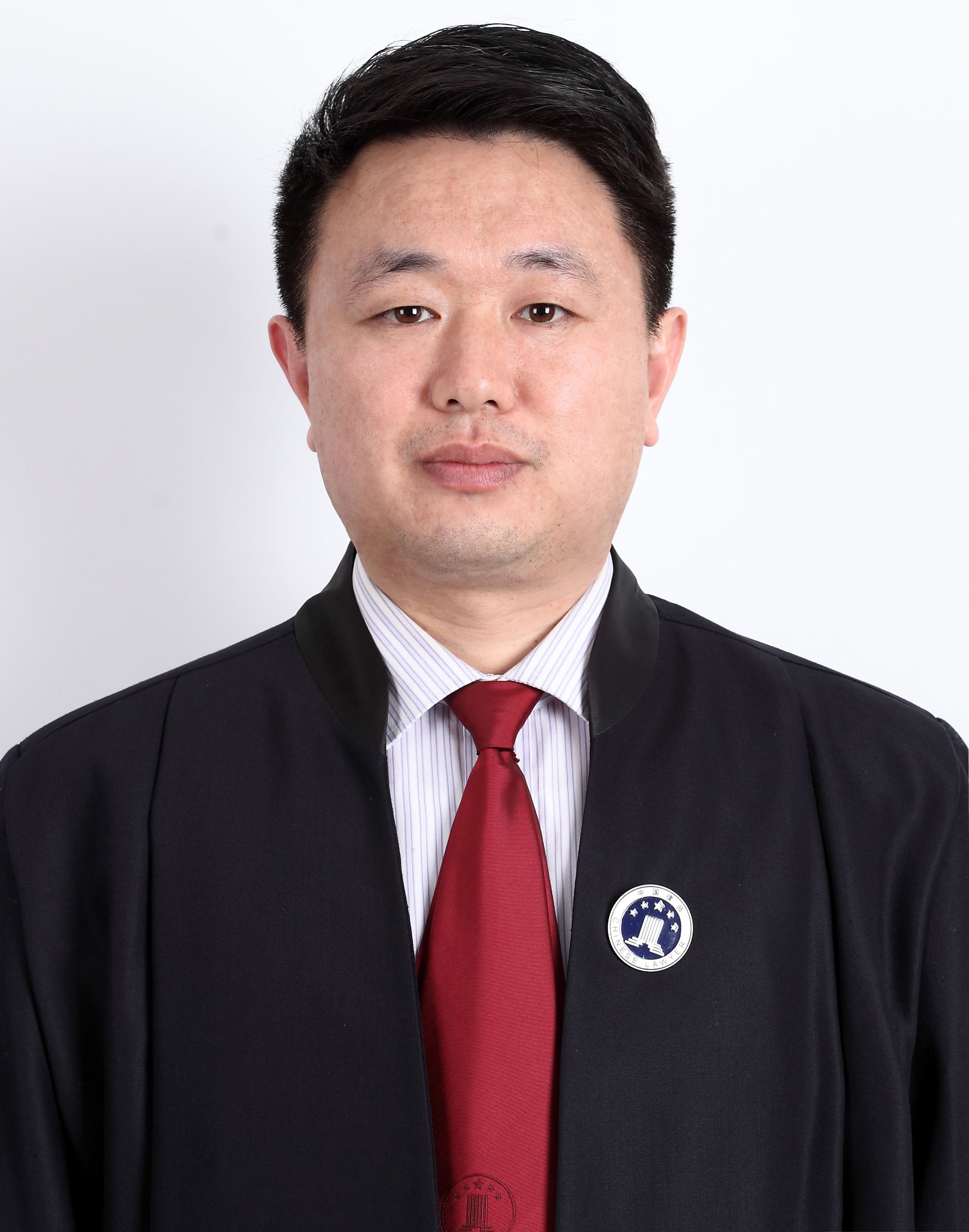 卿爱国律师（主任、高级合伙人）